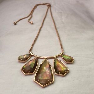 Kendra Scott necklace